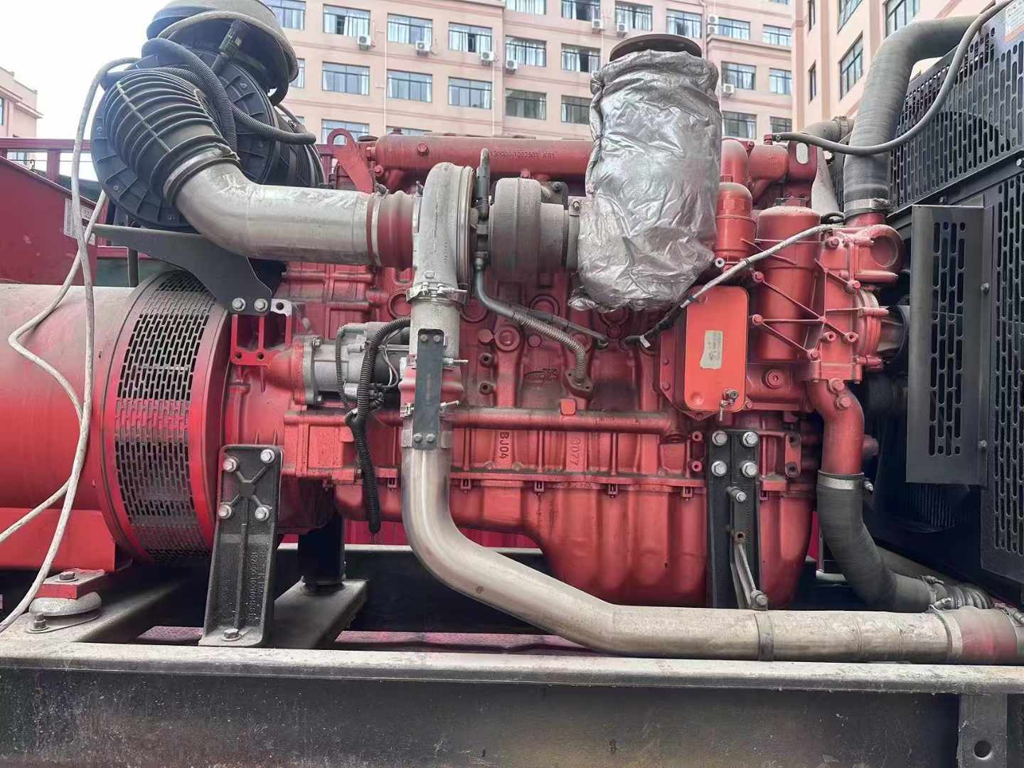 开封如何选择适合 600kW 柴油发电机组的过载保护器？